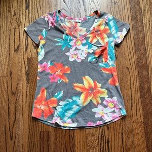 Socialite Gray Tropical Floral Pocket V-Neck T-Shirt XS
